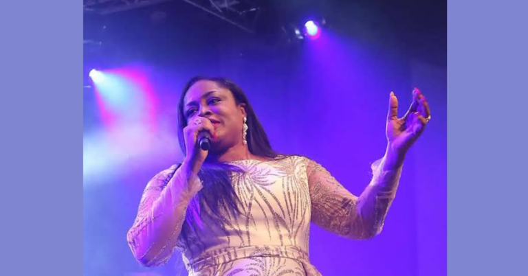 Sinach